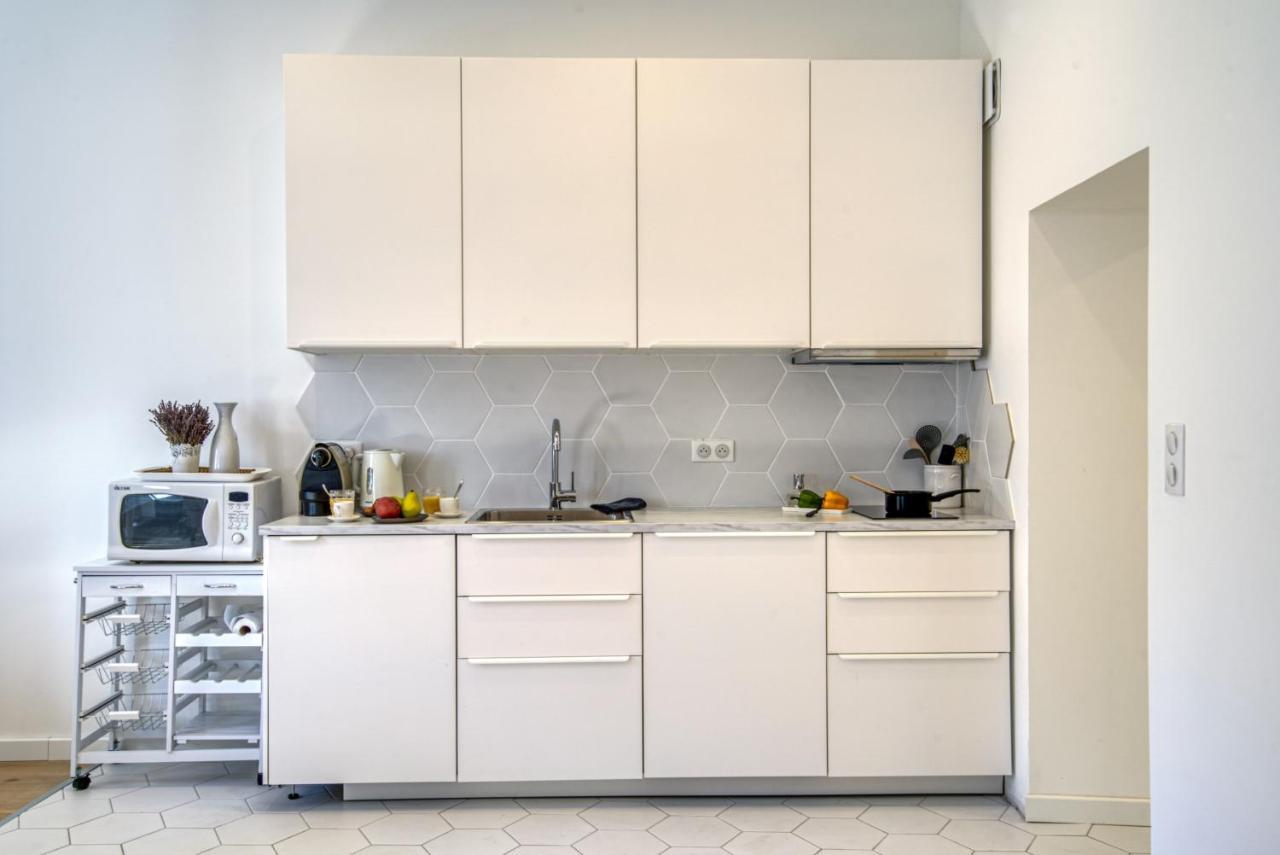 St Jobis - Charmant Appartement, Moderne Et Refait A Neuf, Vieux-Νίκαια Εξωτερικό φωτογραφία