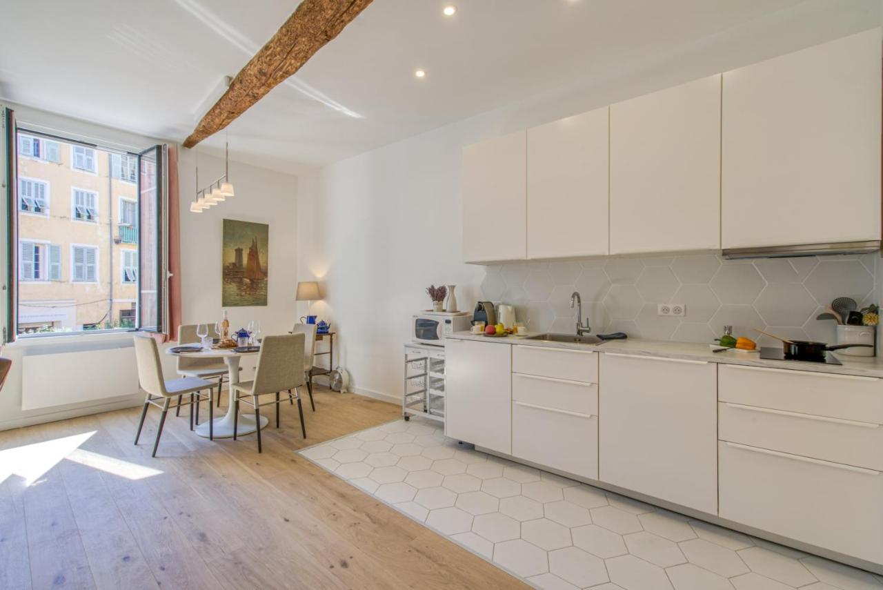 St Jobis - Charmant Appartement, Moderne Et Refait A Neuf, Vieux-Νίκαια Εξωτερικό φωτογραφία