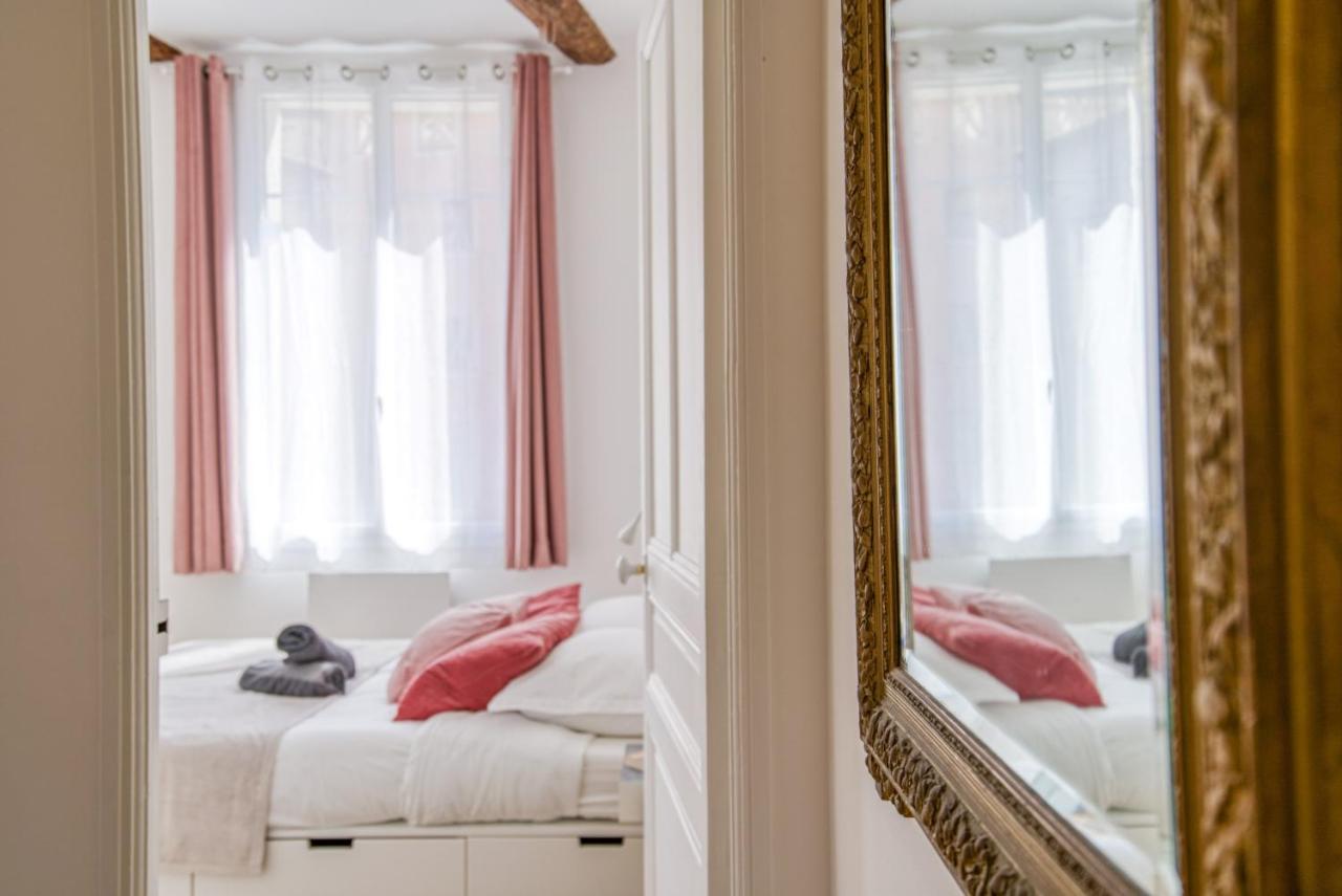 St Jobis - Charmant Appartement, Moderne Et Refait A Neuf, Vieux-Νίκαια Εξωτερικό φωτογραφία